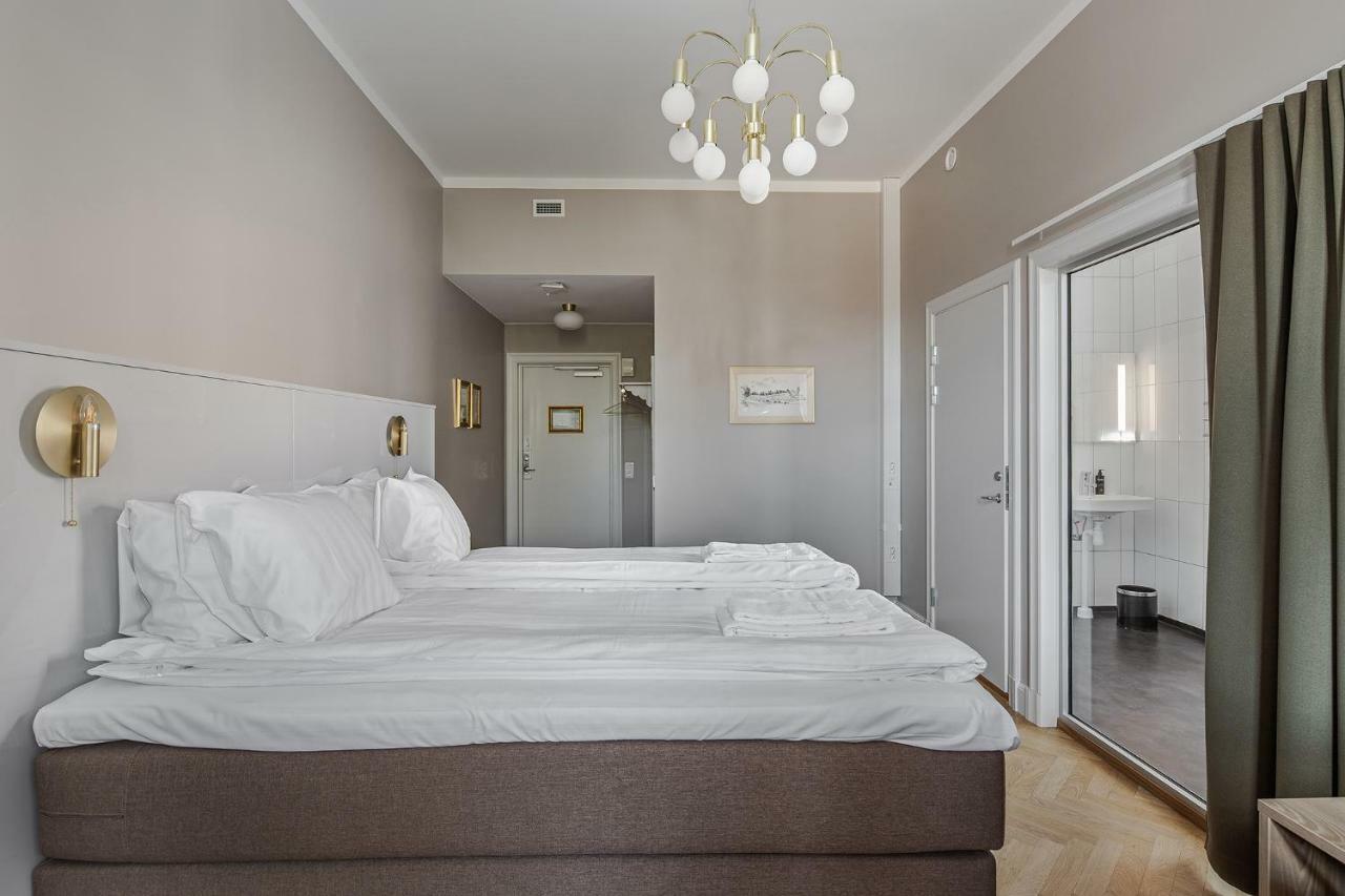 Livgrenadjaermaessen Hotell-Fest-Konferens Линчёпинг Экстерьер фото